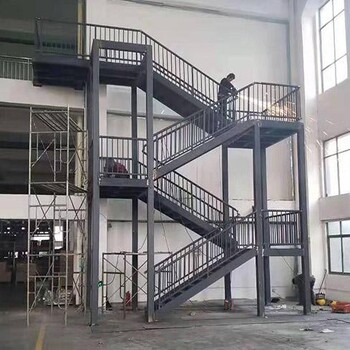 沙田镇室外钢结构楼梯设计安装