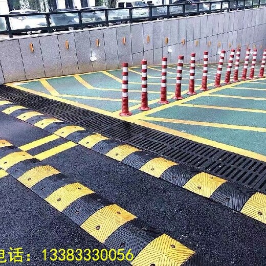 補(bǔ)路面施工材料北京崇文瀝青石子混合料批發(fā)水性瀝青底油