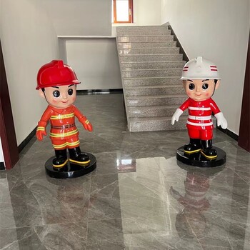 江蘇彩繪卡通消防員雕塑道具