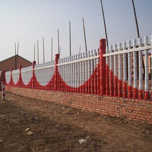 山东青岛水泥艺术围栏型号，厂区水泥围栏