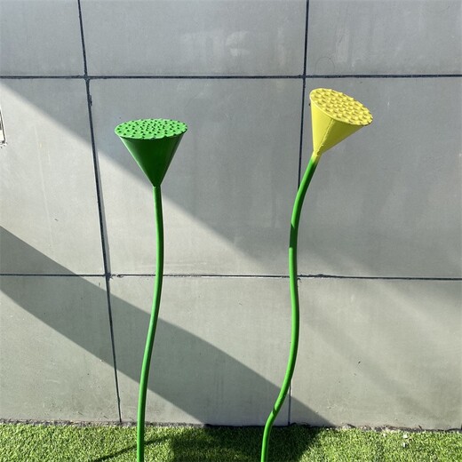 庭院不銹鋼荷花雕塑報(bào)價(jià)