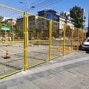 浙江義烏加厚倉庫貨物隔離網(wǎng)、車間設備網(wǎng)格護欄場地區(qū)域公路隔斷