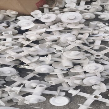 湛江水口料废塑料回收多少钱一吨,K胶塑料回收