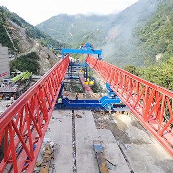 新疆哈密架橋機(jī)出租廠家40m單導(dǎo)梁架橋機(jī)質(zhì)量過(guò)關(guān)