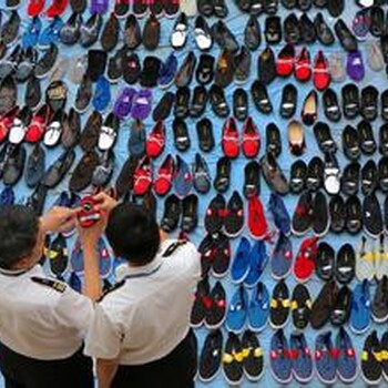 清毀服裝公司過(guò)期產(chǎn)品銷(xiāo)毀