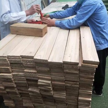 九江出售老榆木方木,老榆木板材厂家