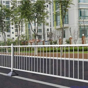 咸陽城區(qū)道路中央護(hù)欄
