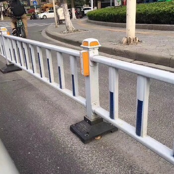 九江街道市政护栏