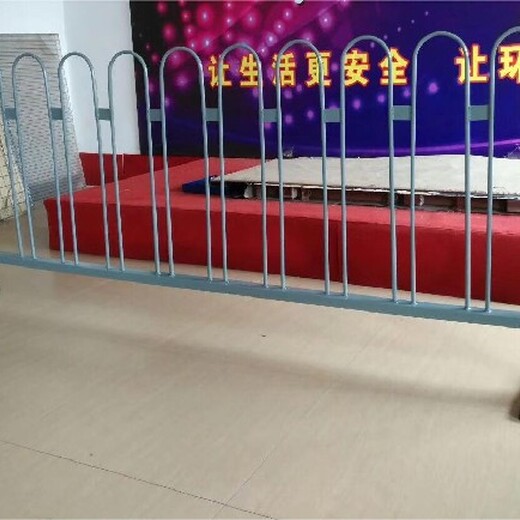 石家莊機(jī)非護(hù)欄