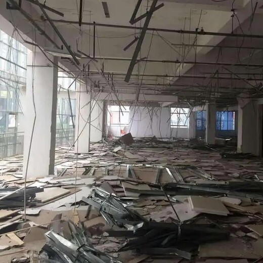深圳娱乐场所室内结构装潢拆除回收报价,钢结构阁楼拆除回收