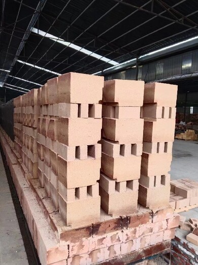 黔东南供应高炉用耐火砖耐火砖生产厂家