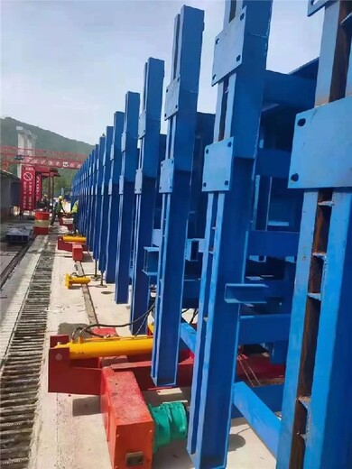 汉中高速公路桥梁盖梁钢模板定做,箱梁钢模板厂家