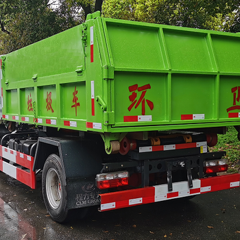 靜海鉤臂垃圾車一個(gè)也是批發(fā)價(jià)