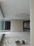 玻璃折叠门隔断效果图滁州办公室玻璃隔断折叠门图片5