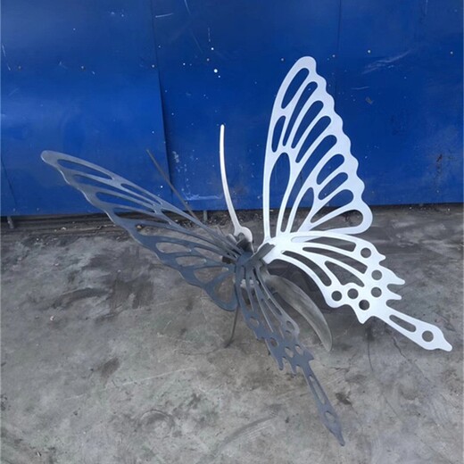 大型不锈钢蝴蝶雕塑电话