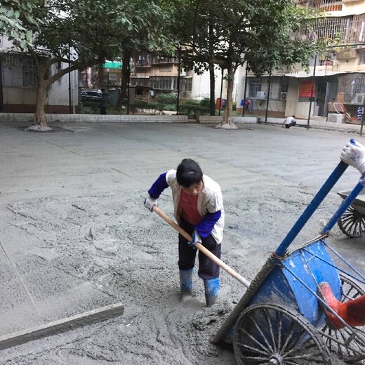 深圳宝安混凝土厂家，混泥土销售电话福永批发零售