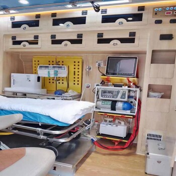 省第二中医院救护车出租长途放弃回家患者医疗设备氧气充足