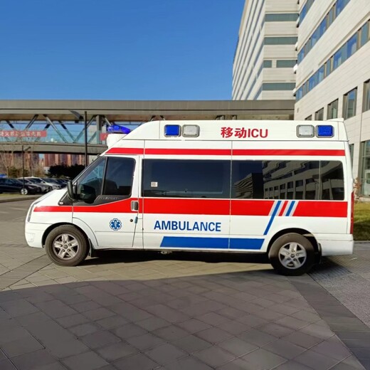 中医科病人救护车-安捷急救转运中心-ICU监护医护人员