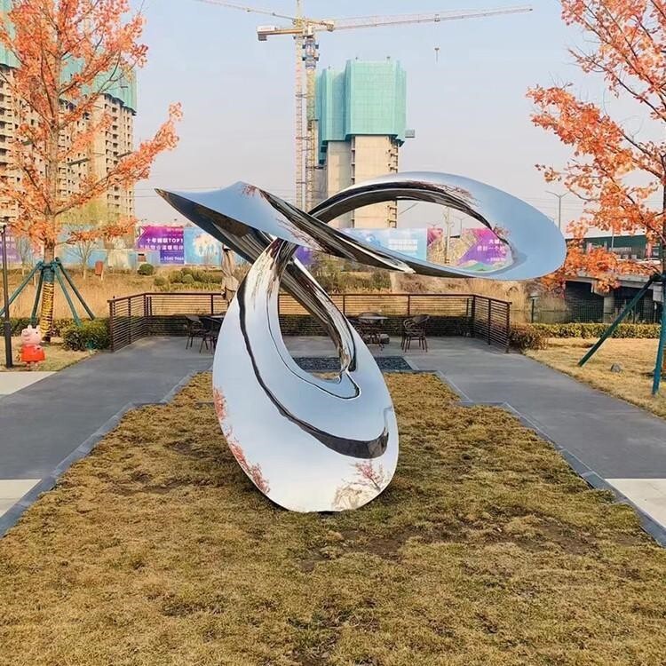 抽象不锈钢飘带雕塑电话