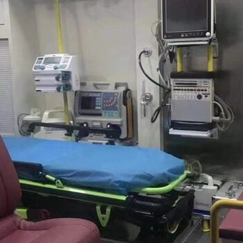 广东梅州丰顺县正规120救护车出租病人放弃治疗回家