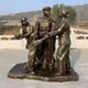玻璃鋼軍民魚水情雕塑價格,軍民情深雕塑圖
