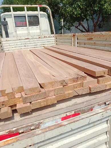 老榆木家具原料价格合理,老榆木桌面板材
