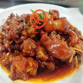 戶外草坪婚禮圍餐，開啟浪漫的夏日篇章｜深圳廚師上門