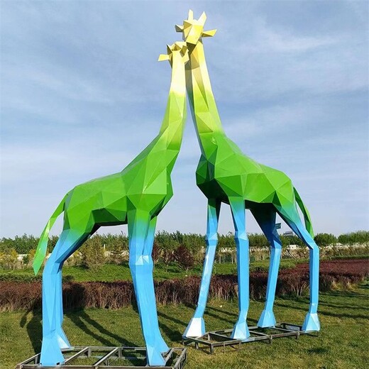 锻铜长颈鹿雕塑加工厂