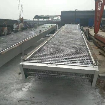 迪慶移動式抓斗清污機，清污機多少錢一臺