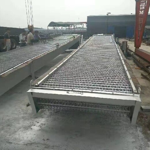 四川水電站用清污機GS-1800回轉(zhuǎn)式耙齒不銹鋼格柵清污機