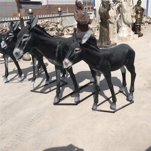 供应玻璃钢毛驴雕塑公司,仿真动物雕塑厂家