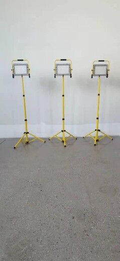 汽油發(fā)電機(jī)升降照明燈大功率升降照明燈系統(tǒng)電源車升降照明燈