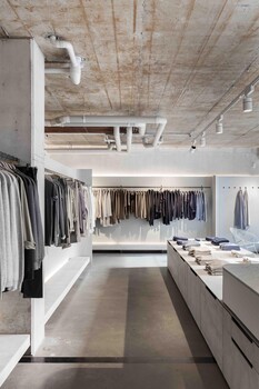 內(nèi)蒙古通遼市時(shí)尚服裝店面裝修品牌