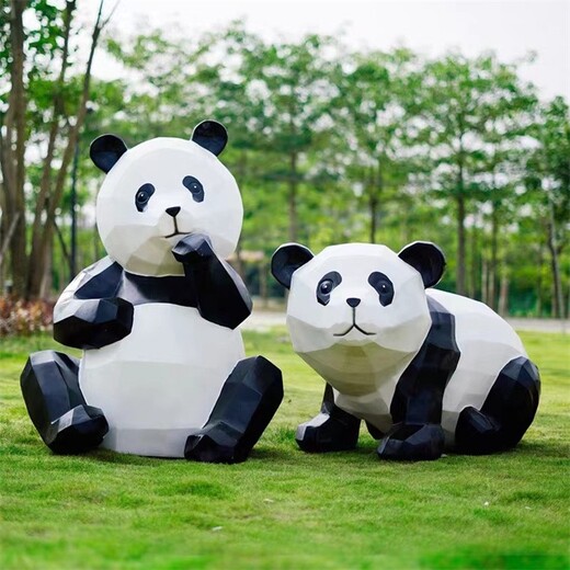 大型玻璃钢大熊猫雕塑，动物雕塑厂家