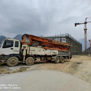 柳州附近的二手拖泵混凝土输送泵怎么算租