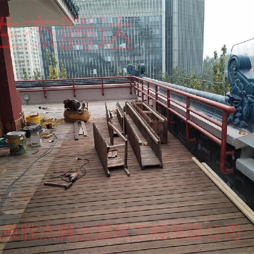 密云家庭庭院綠化設計塑木地板花箱