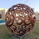 加工不锈钢镂空球雕塑图