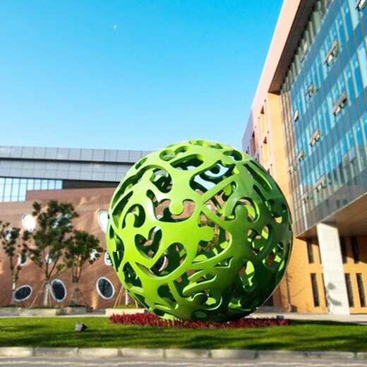大型不锈钢镂空球雕塑设计加工厂家