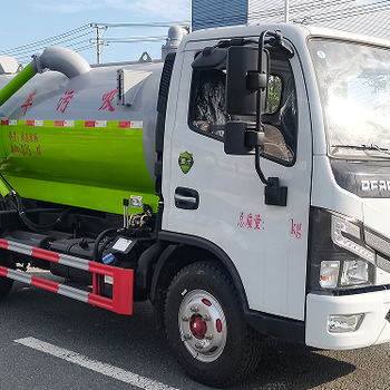 東風(fēng)5方吸污車(chē)源頭貨源規(guī)格齊全