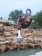 生产悬空流水茶壶雕塑图