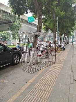 金堂縣不繡鋼防護(hù)欄批發(fā)價(jià)格