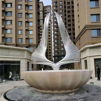 湖北广场抽象不锈钢翅膀雕塑制作