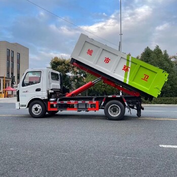 蓝牌勾臂垃圾车大运勾建筑垃圾车