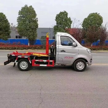 遼寧丹東藍(lán)牌建筑勾臂垃圾車