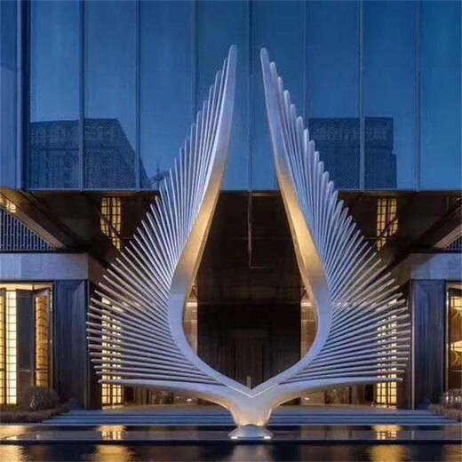天津酒店抽象不锈钢翅膀雕塑设计