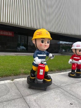 卡通消防員雕塑造型