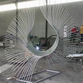 生产不锈钢翅膀雕塑供应商