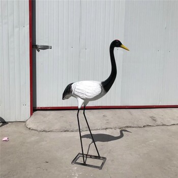 仿真仙鶴雕塑，動物公園主題雕塑定做