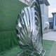 曲陽不銹鋼翅膀雕塑圖