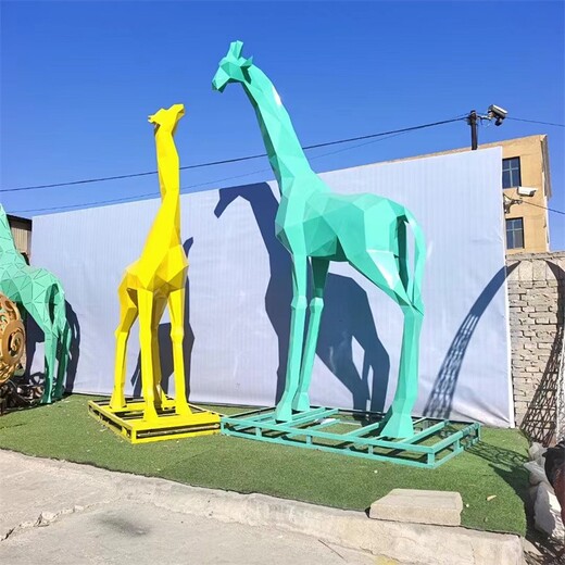 不锈钢几何长颈鹿雕塑公园几何小鹿雕塑厂家